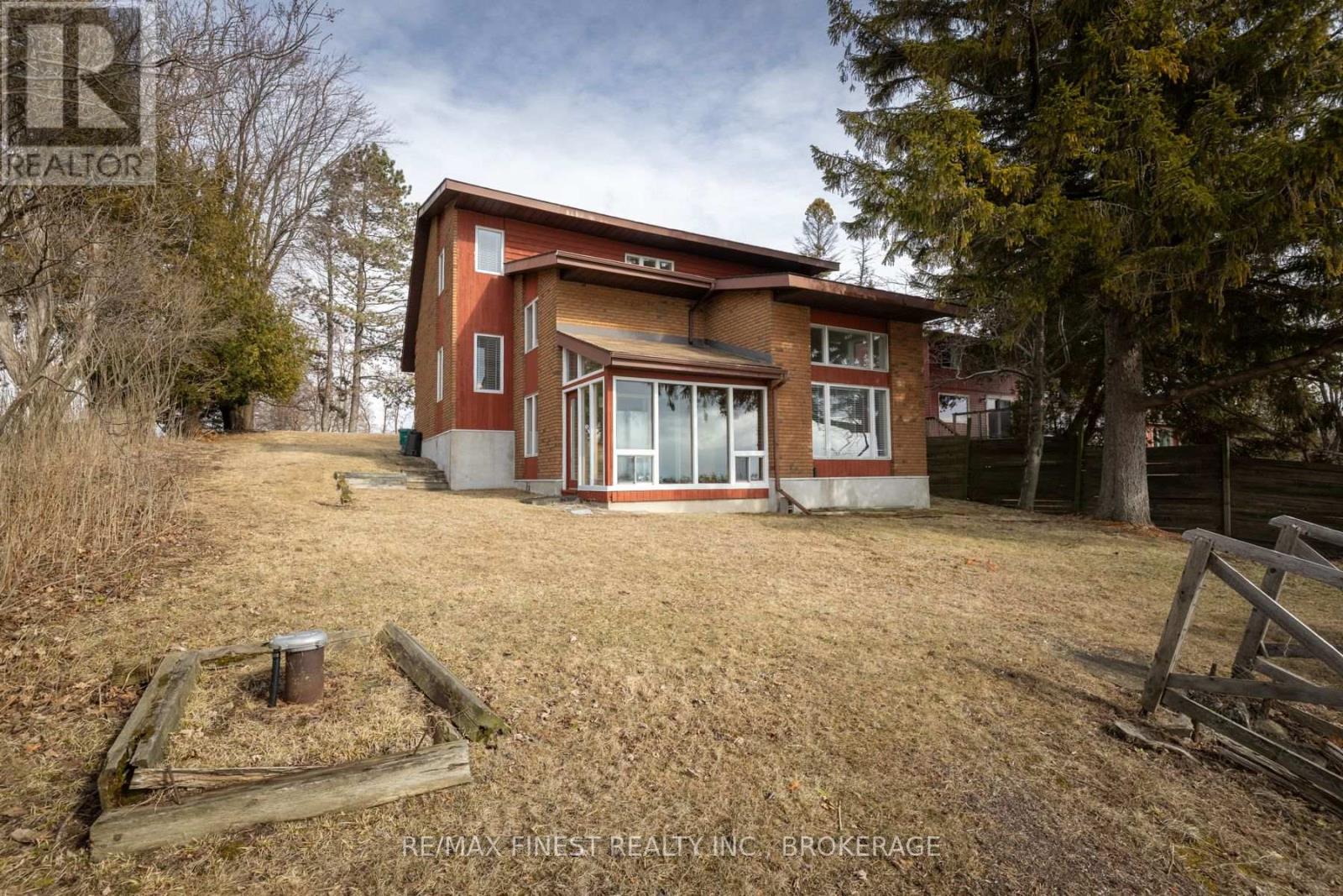 1141 FRONT ROAD - Image 37