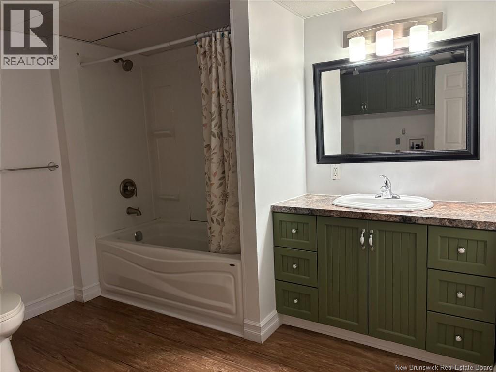261 Marie Street - 15