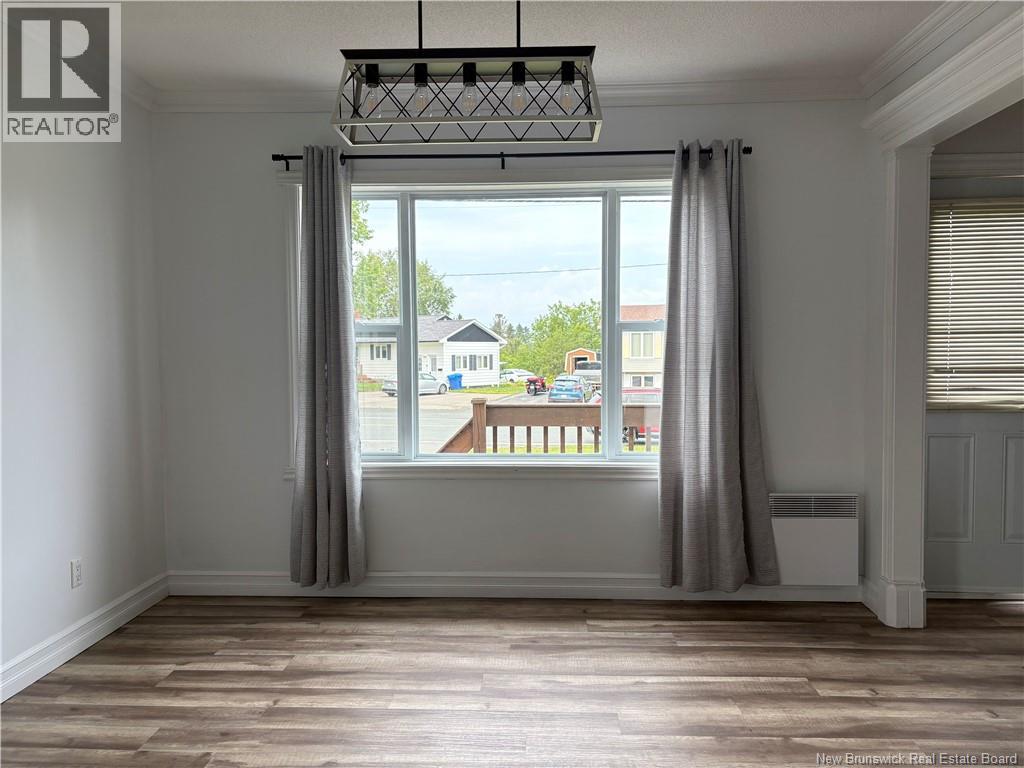 261 Marie Street - 8