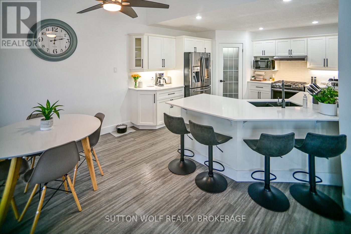 68 LAURA LANE - Image 9