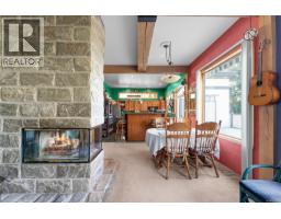 Laundry room - 1059 Pat Burns Ave, Gabriola Island, BC V0R1X2 Photo 9