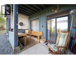 1059 Pat Burns Ave, Gabriola Island, BC V0R1X2 Photo 42