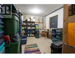 1059 Pat Burns Ave, Gabriola Island, BC V0R1X2 Photo 49