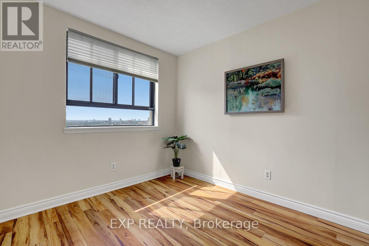 #1706 470 LAURIER STREET W - 22