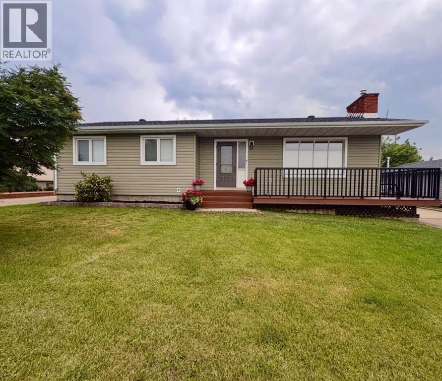 5015 53 Street, Eckville — photo 2