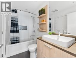 2108 3007 Glen Drive, Coquitlam, BC V3B0L8 Photo 17