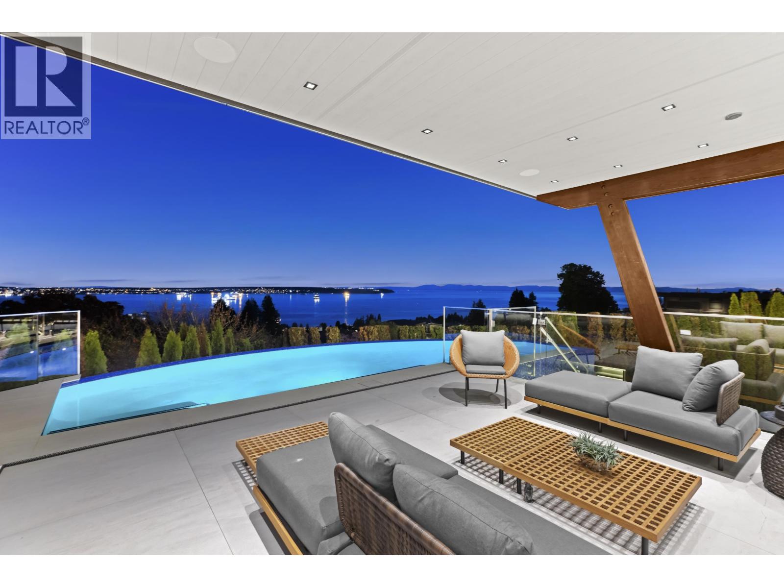 1840 ORCHARD WAY, West Vancouver