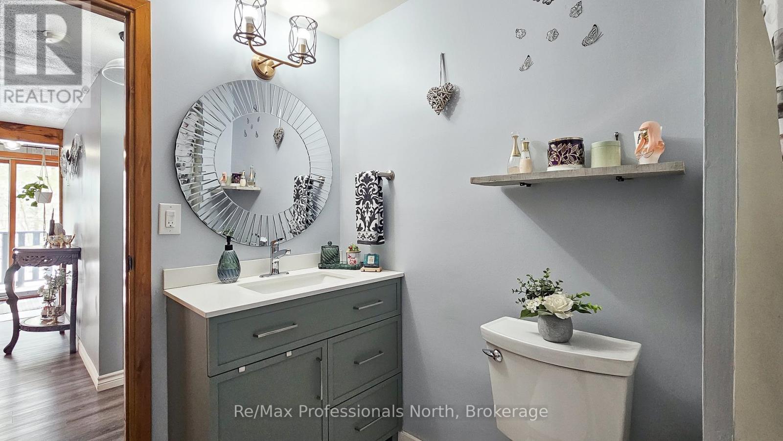 1017 BARLOCHAN ROAD - Image 35