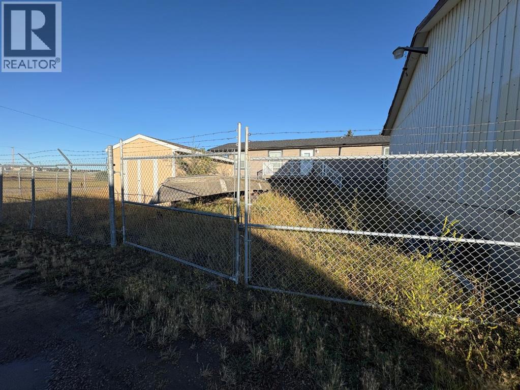 10017 100 Street - Photo 11