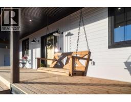 Living room - 16, 422073 Range Road 284, Rural Ponoka County, AB T0C2J0 Photo 6