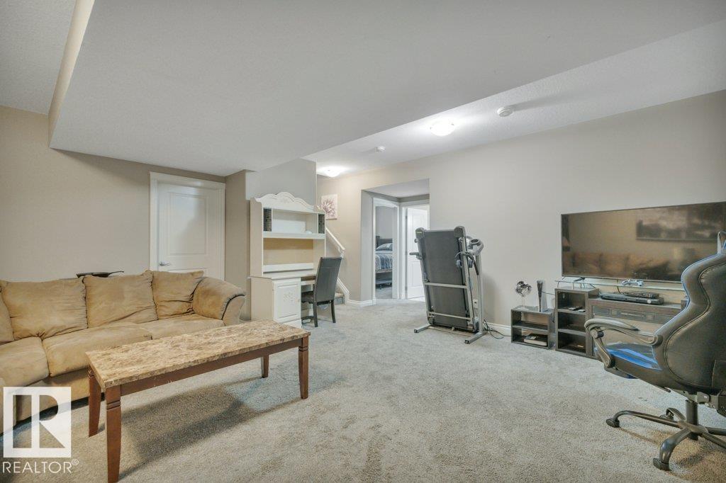 155 KIRPATRICK Crescent - Photo 49
