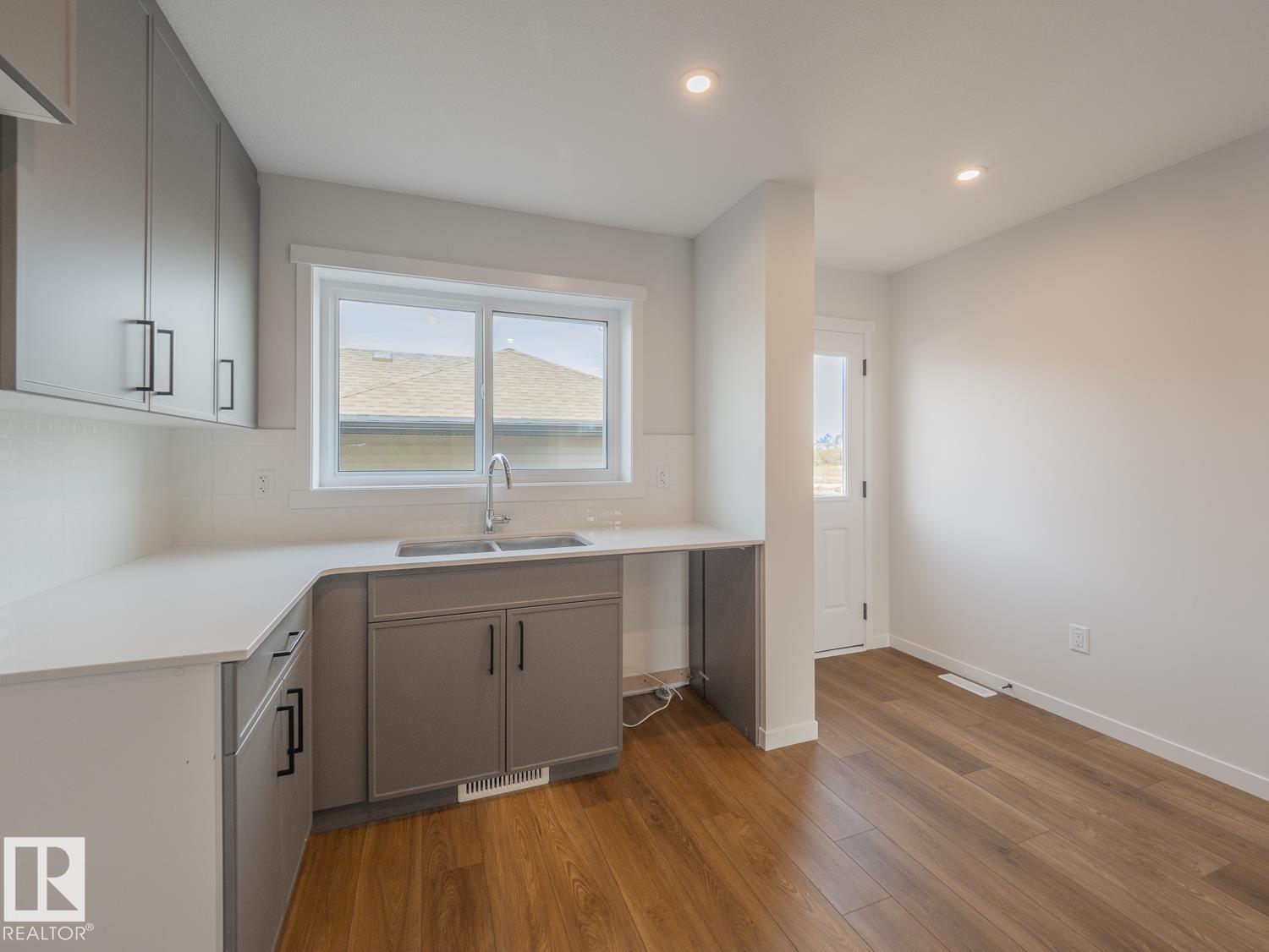 17218 4 ST NW - 13