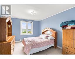 37 Church Road thumbnail 16