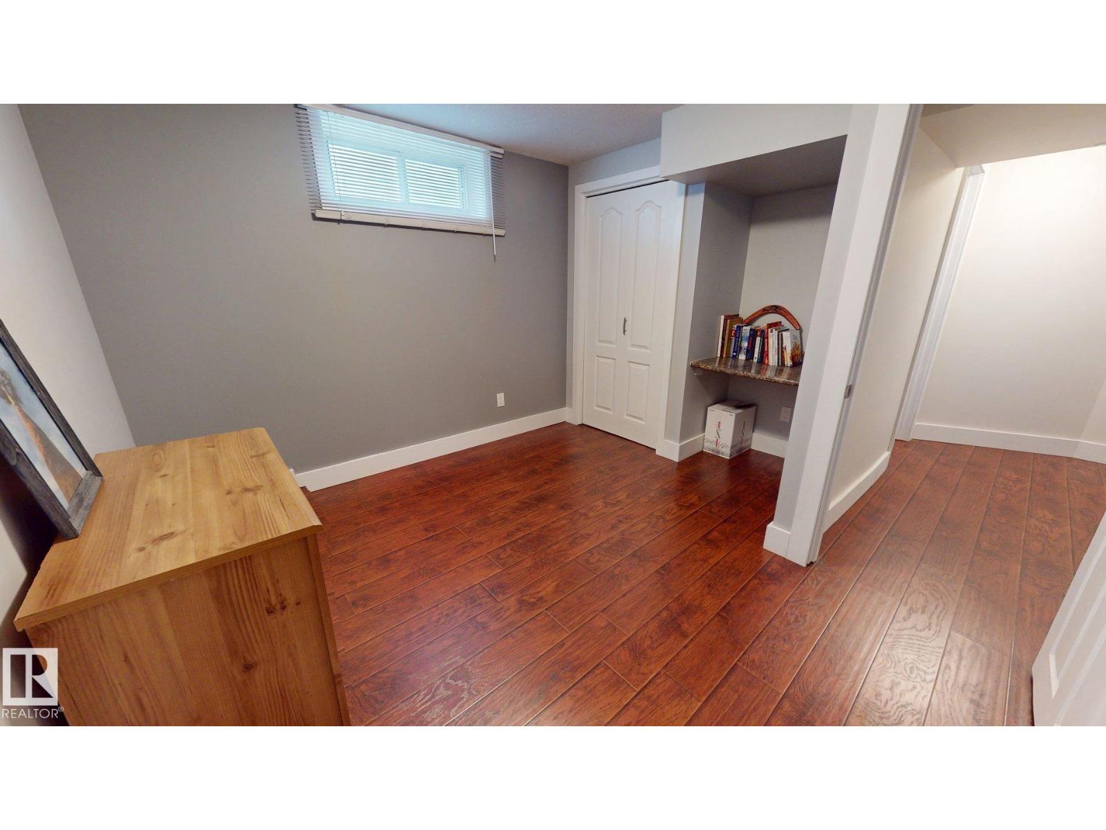 15627 83 Avenue NW - Photo 20