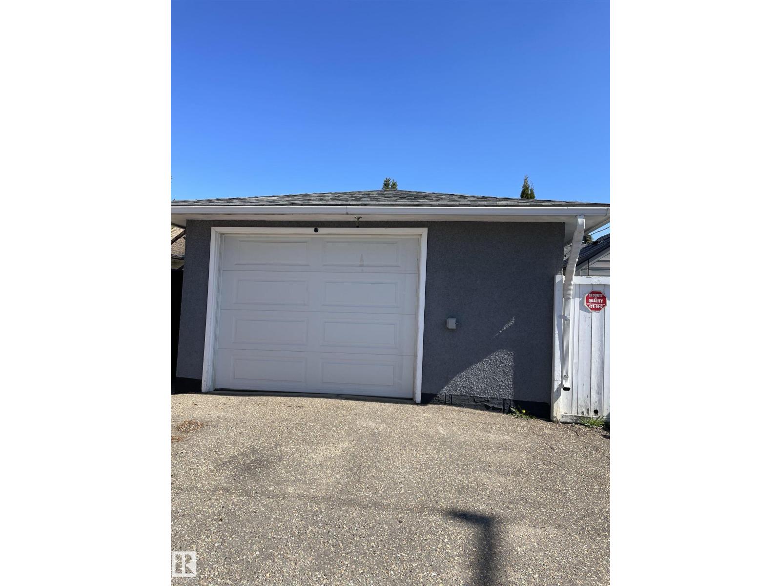 15627 83 Avenue NW - Photo 27