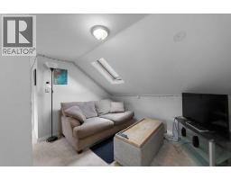5219 50 Avenue, Camrose, AB T4V0T1 Photo 30