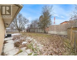 Lower - 582 Carlyle Court, Oshawa, ON L1H6S2 Photo 13