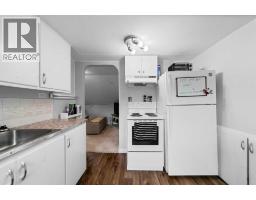5219 50 Avenue, Camrose, AB T4V0T1 Photo 32