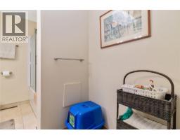410 Madsen Road, Kelowna, BC V1X2C2 Photo 25
