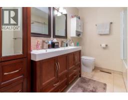 410 Madsen Road, Kelowna, BC V1X2C2 Photo 13