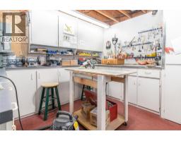 210 Wallace Road, Kelowna, BC V1X4T1 Photo 38