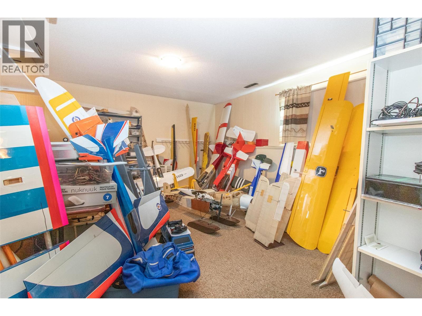 210 Wallace Road - 33