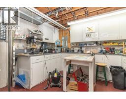 210 Wallace Road, Kelowna, BC V1X4T1 Photo 37