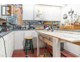 210 Wallace Road, Kelowna, BC V1X4T1 Photo 39