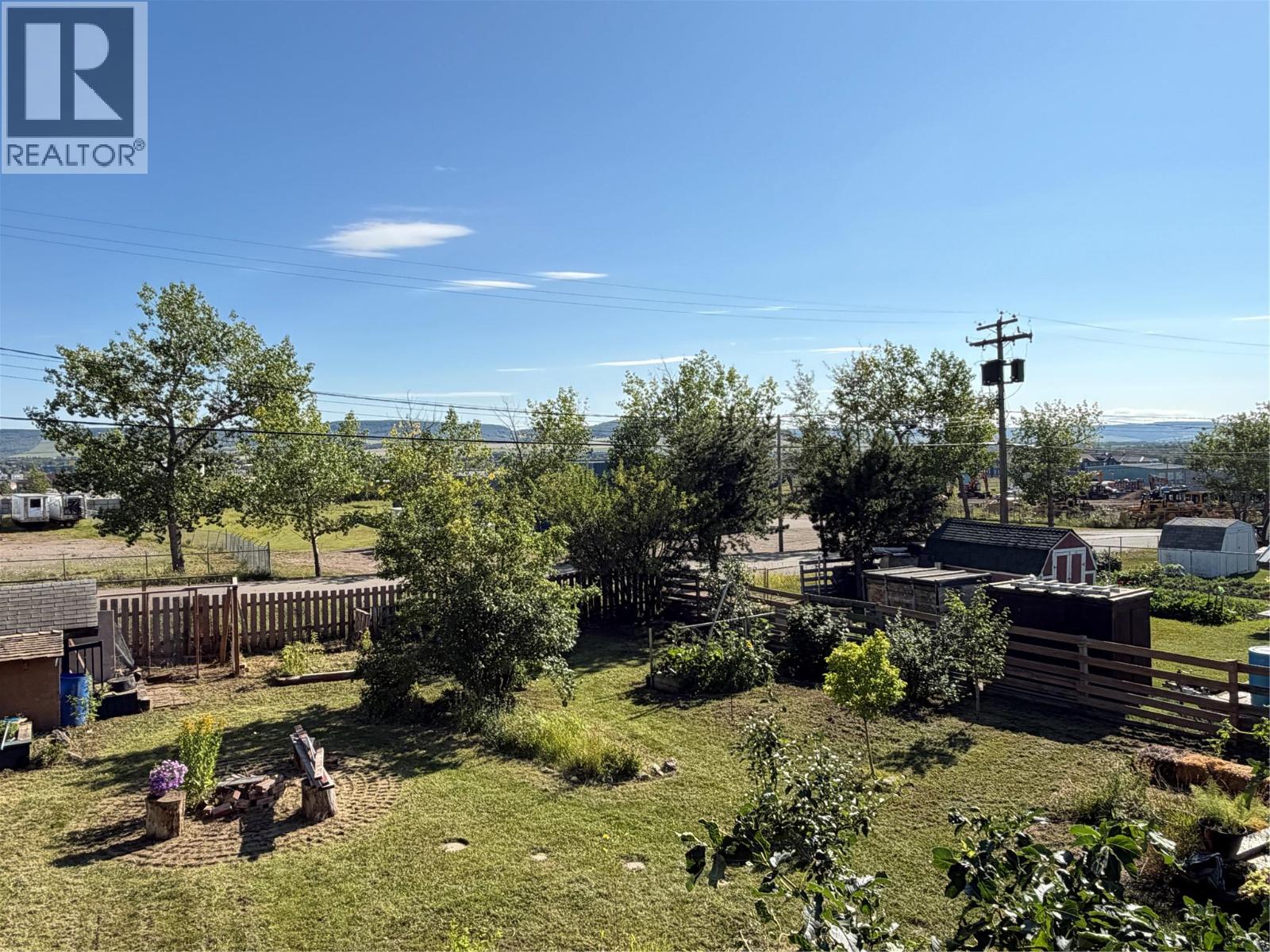 1121 96A Avenue - Image 12
