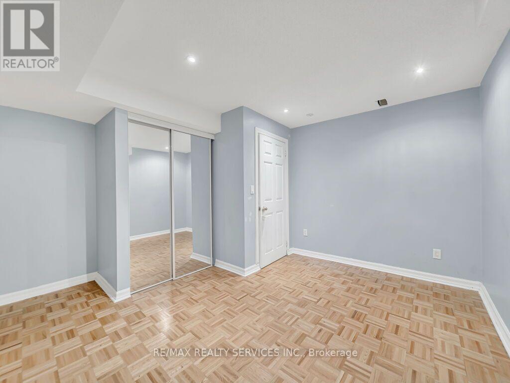 32 BRENTCLIFF DRIVE - Image 41