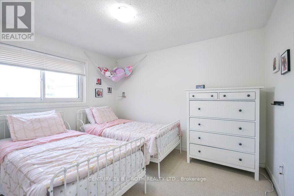 249 LEAVENS COURT - 33