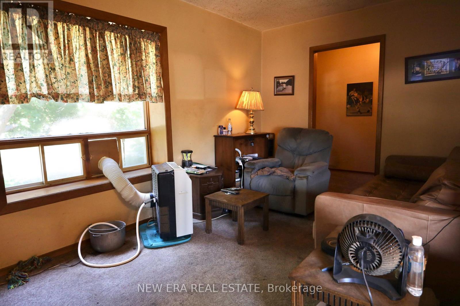 116 CHESTERFIELD AVENUE - 18