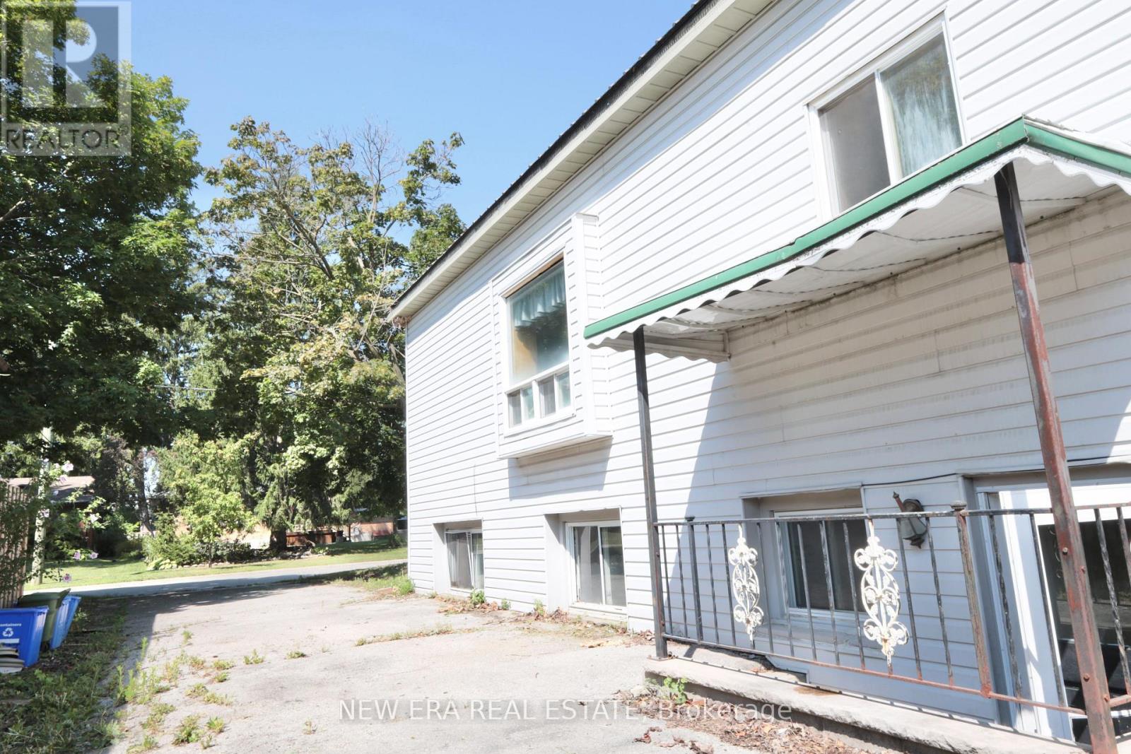 116 CHESTERFIELD AVENUE - 5