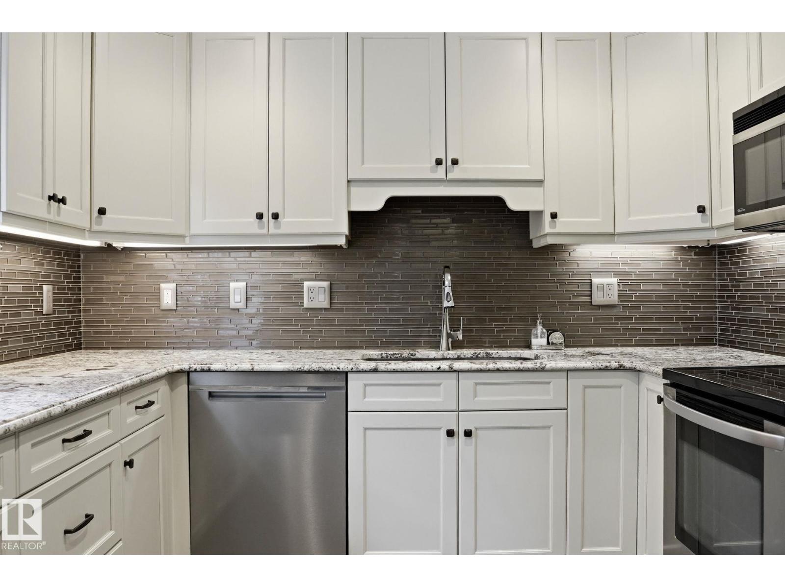48 GLAEWYN ES, Grandin, St. Albert photo 3