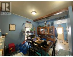 Laundry room - 819 3rd Avenue N, Alsask, SK S0L0A8 Photo 9