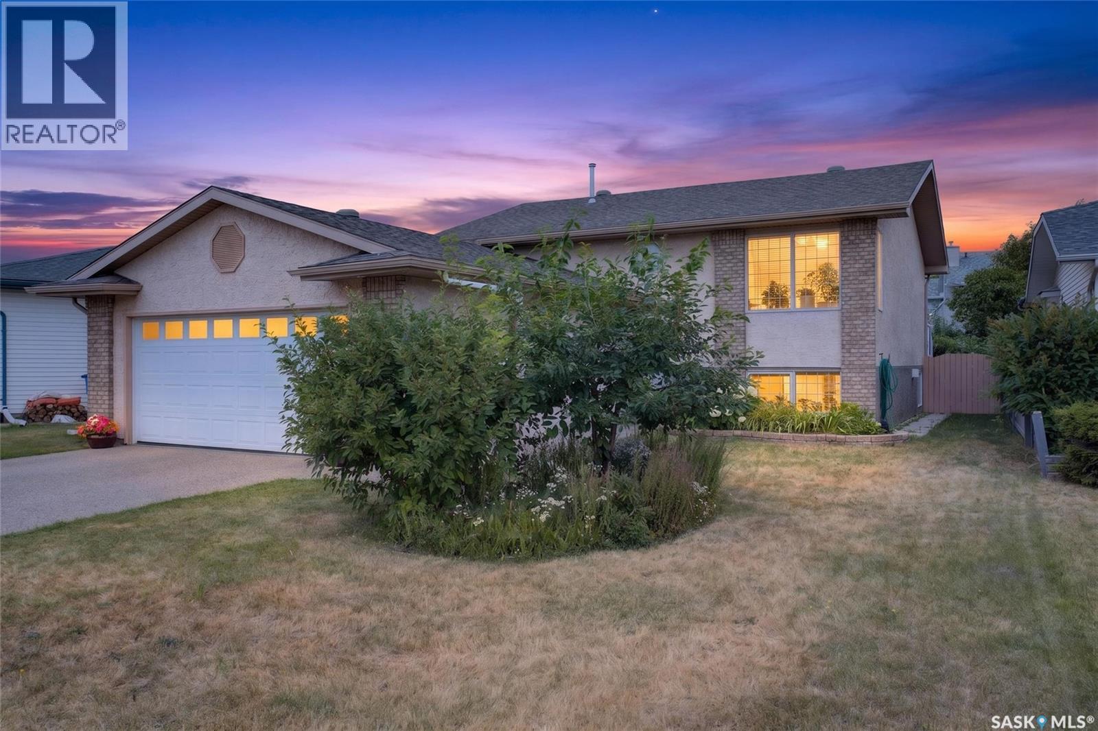 3547 Hazel GROVE, Regina — photo 2