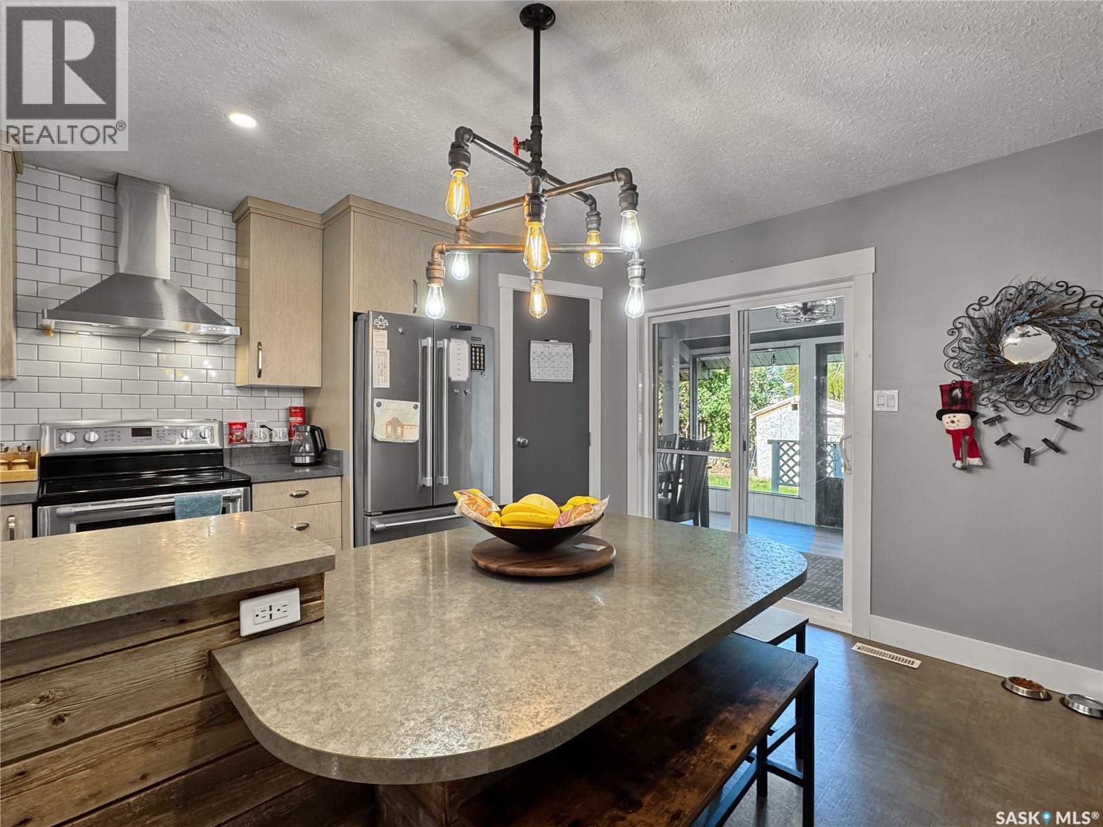 10818 Meighen CRESCENT - 8