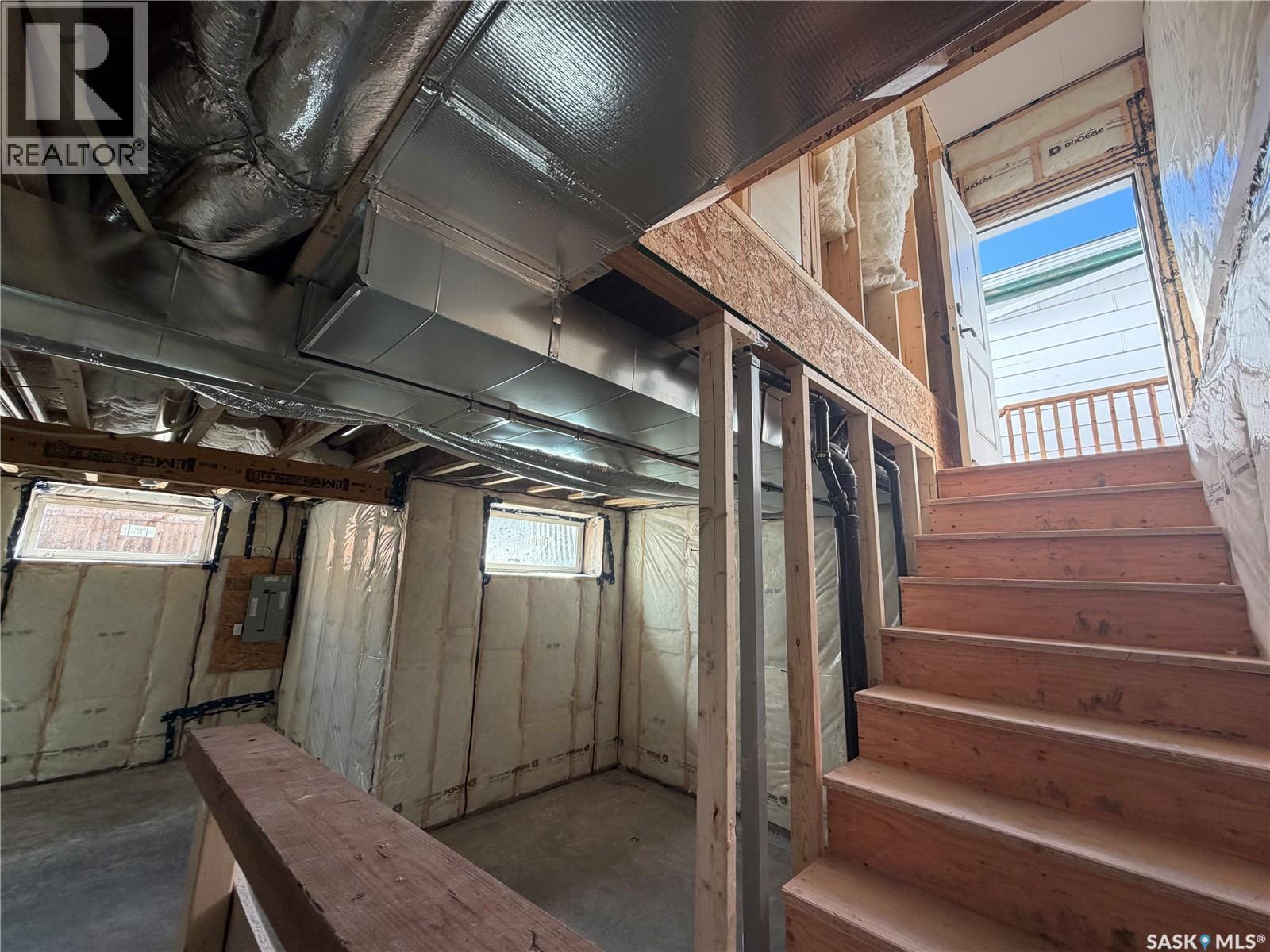 1220 H AVENUE N - 33