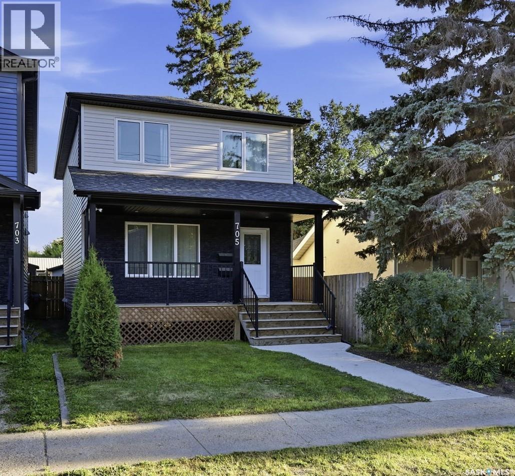 705 33rd STREET W, Saskatoon — photo 2