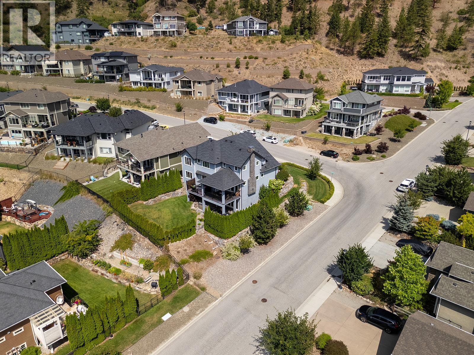 2401 Tallus Heights Drive - 61