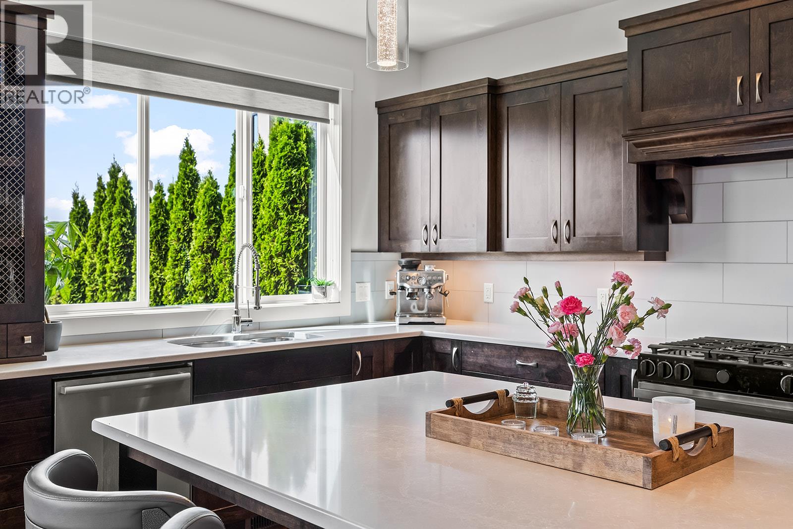2401 Tallus Heights Drive - 11