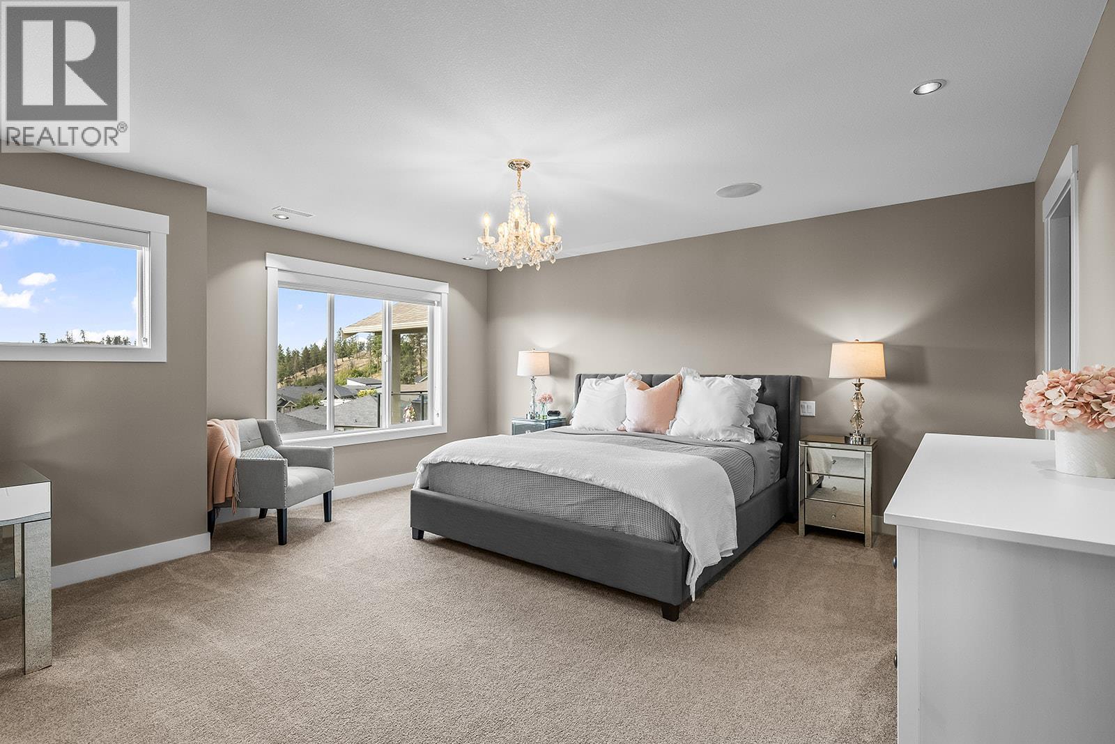 2401 Tallus Heights Drive - Image 29