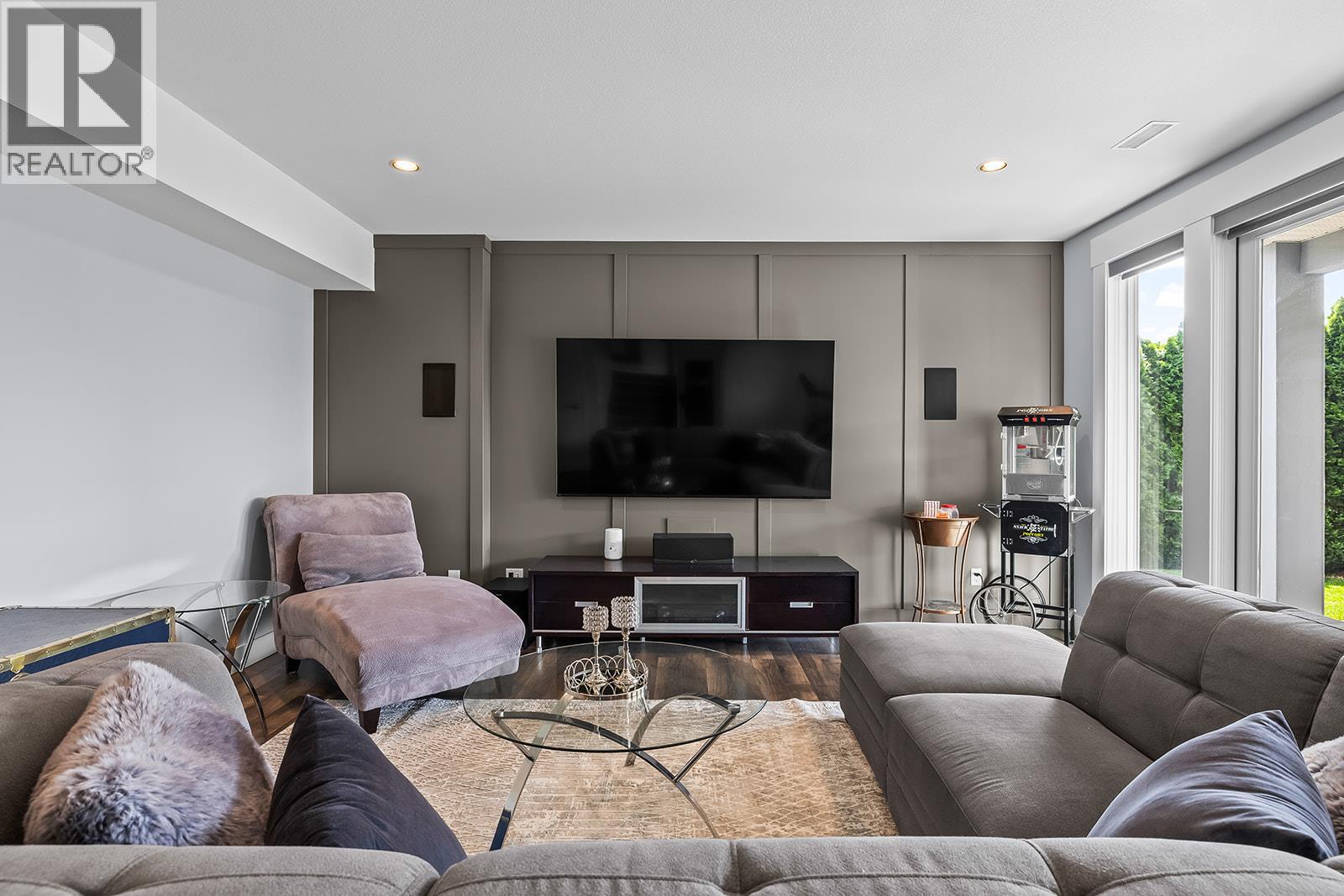 2401 Tallus Heights Drive - Image 40
