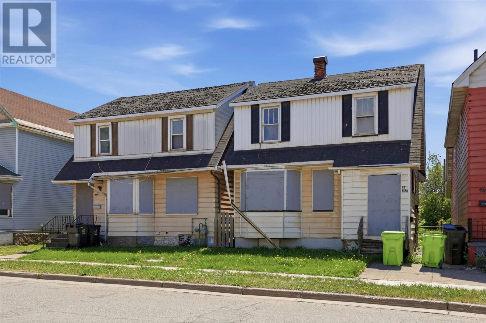 629-633 Queen ST W