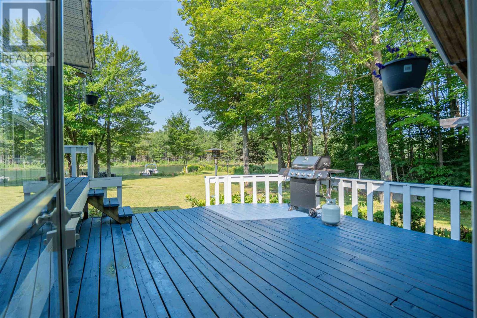 1 Eagle DR - Image 38