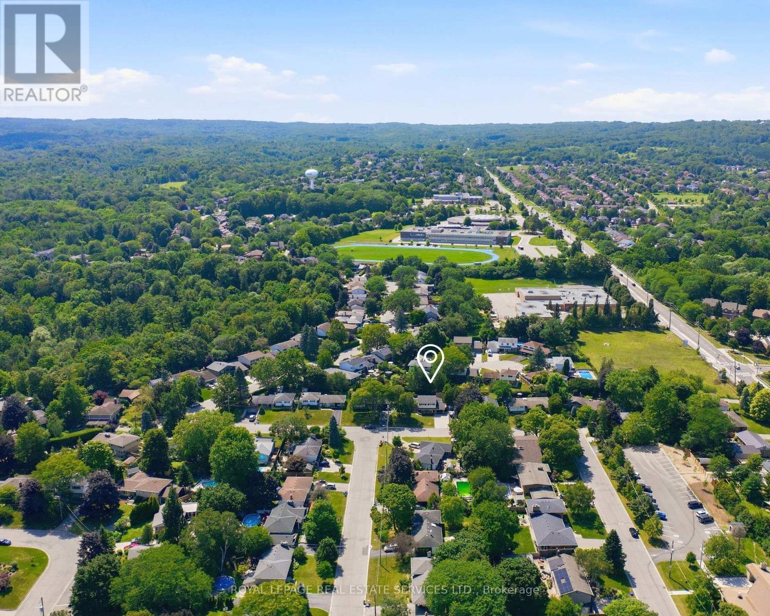 17 LYNNDALE DRIVE - 50