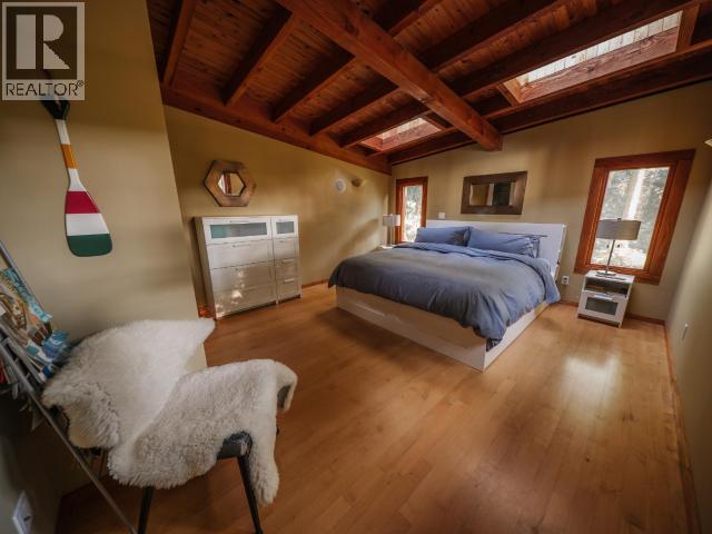 1586/1592 VANCOUVER BLVD - Image 22