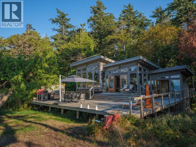 1586/1592 VANCOUVER BLVD - 34