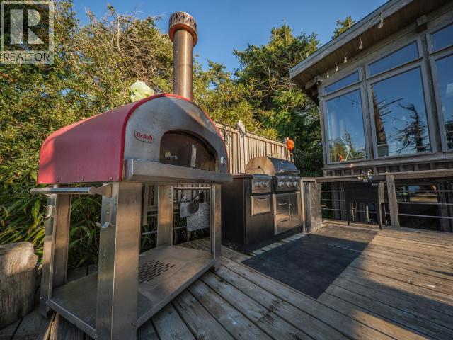 1586/1592 VANCOUVER BLVD - 38