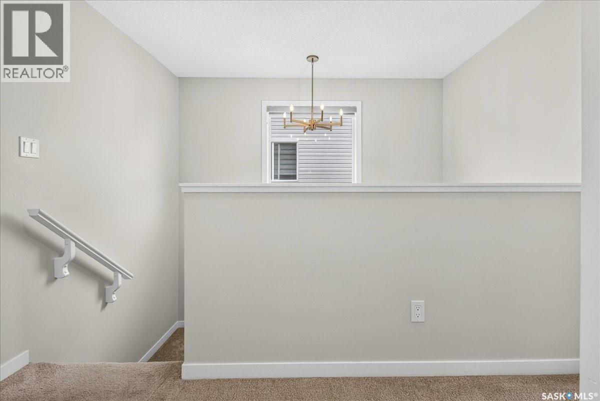 3296 Favel DRIVE - 18